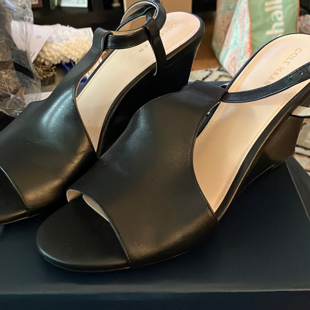 Cole Haan 9B, Black Sandals wedge heel